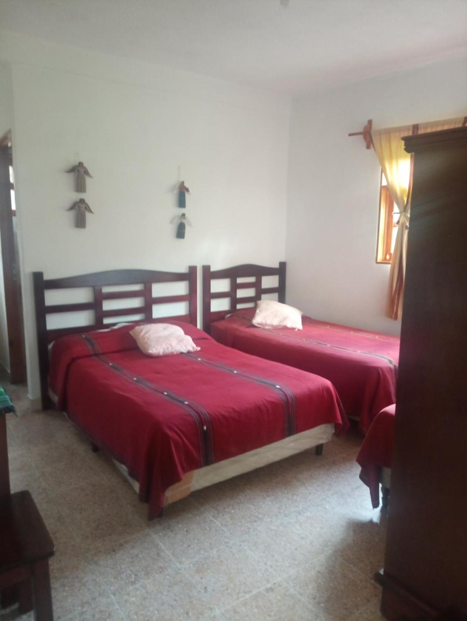 Hostal Mario'S Rooms Panajachel Exterior foto